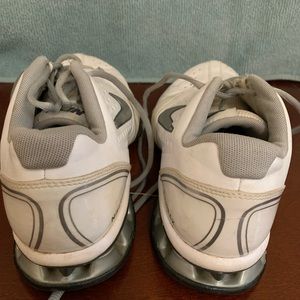 Men’s Nike Tennis Shoes